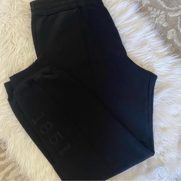 Bally outfit - Picture 5 of 13